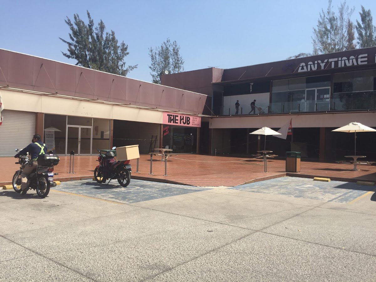 Real Santa Anita Square